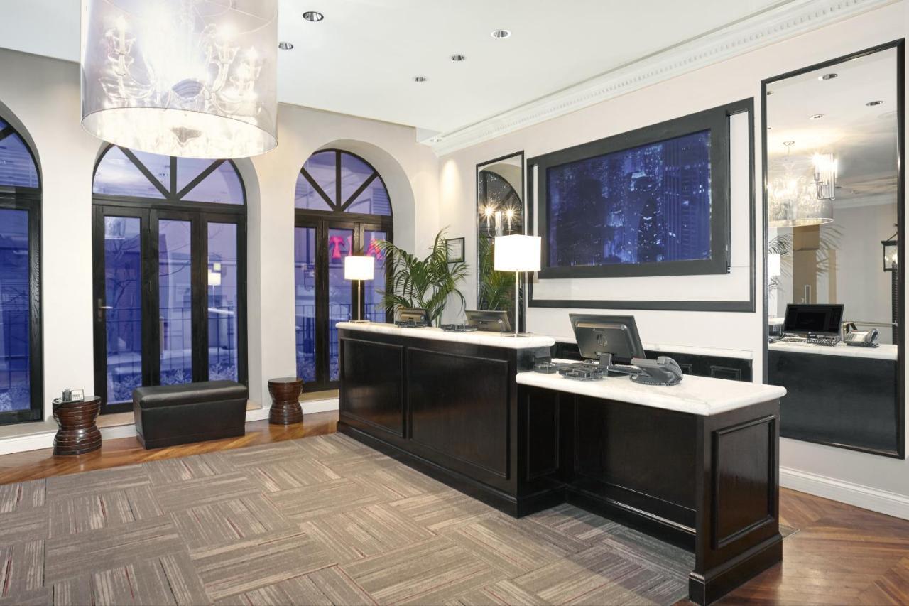 Holiday Inn Express Chicago - Magnificent Mile By Ihg Exterior foto